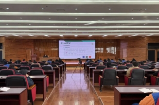 williamhill集团组织进行AI应用培训