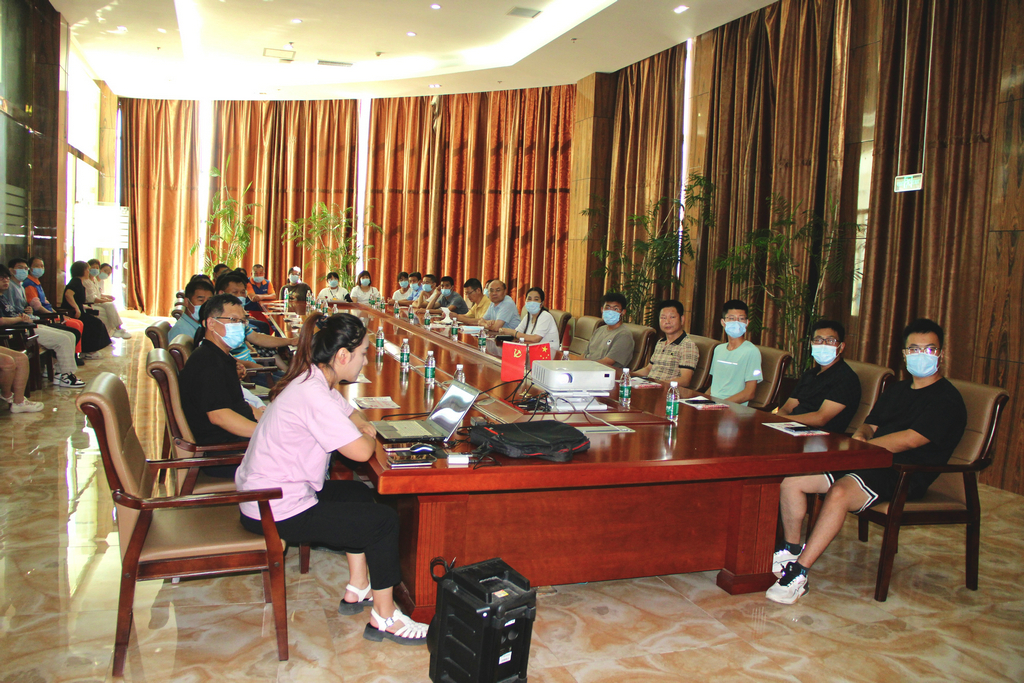 williamhill集团举行2022年职工子女高考奖学金发放仪式